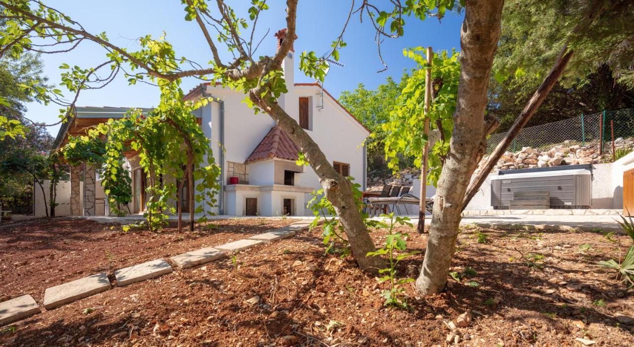 Al Pino Blue Property Premantura Exteriér fotografie